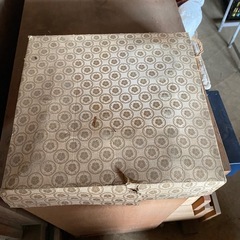 昭和レトロなティーカップセット