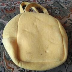 ピカチュウ バッグの画像