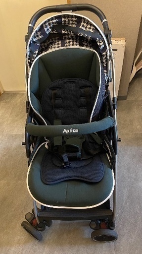 アップリカ　ベビーカー　美品