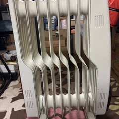 オイルヒーター　1000 600 400w アロマオイル　乾燥防止機能の画像