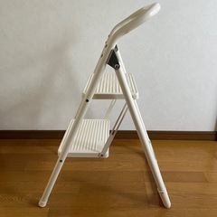踏み台　折りたたみ　アイボリーの画像