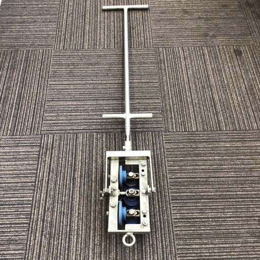 【店頭引取限定】【中古】【現状販売】北海道ルーフマシン ローラーハゼ締め機 22,000円(税込)