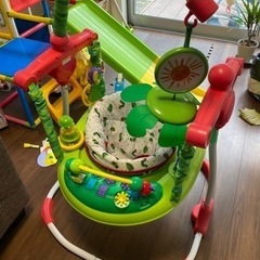 ジャンパルー　はらぺこあおむし　
