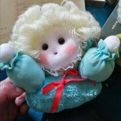 ぬいぐるみハンドメイド　昭和レトロ　水色のふわふわ人形　