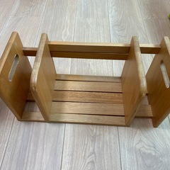 2/21までに取引できる人。本立て　本棚の画像