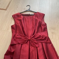 大人ママのパーティドレスの画像
