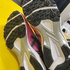 No.741 アシックス22.5㎝ 　運動靴  スニーカー  レザービーム　ピンク×ブラックの画像