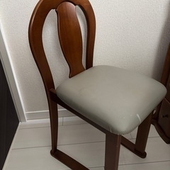 ドレッサー　椅子付き　の画像