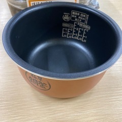 【7B03⑤】IRISOHYAMA ﾏｲｺﾝ炊飯器 2023年製の画像