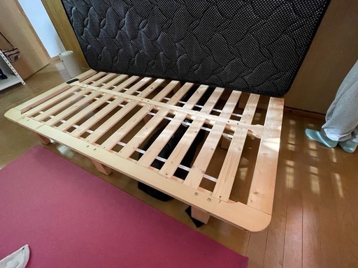 【商談中
】大塚家具のセミダブルベッド