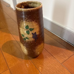 九谷焼　花瓶の画像