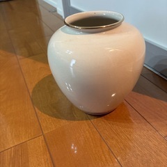 九谷焼　花瓶の画像