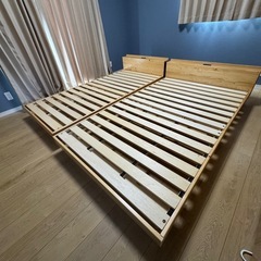 ベッドフレームの画像