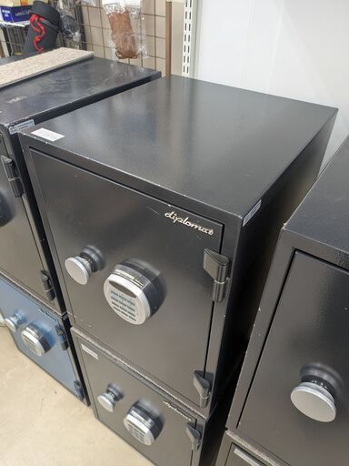 Diplomat 耐火 耐水金庫 クリスタルシリーズ A530R3WRBLACK【ユーズドユーズ名古屋天白店】