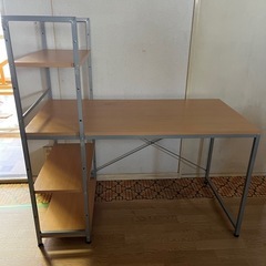 【取引中】シェルフ付きデスク