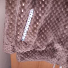 ＊チロリアンテープ使いの茶色のポコポコフリースパーカー＊の画像