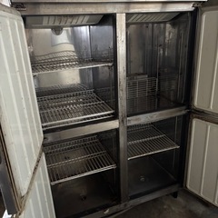 決まりました　ありがとうございました。業務用大型冷蔵庫　2/7　2/8に引取り可能な方の画像