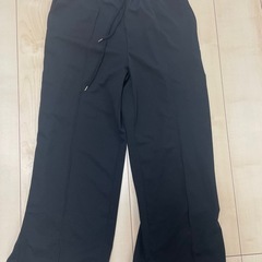コカ　カジュアルパンツ　タグ付き