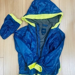gap アウター　キャンプなどの防寒に⭐︎収納袋付き　110cm