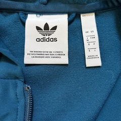 adidas ネイビー　トレーニングウェア　Mサイズ。の画像