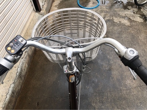 591 ブリヂストン新機種電動アシスト自転車アシスタ26インチブラウン