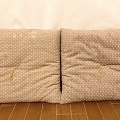 ベージュ ドット柄 クッション 2個セット(3\13日午前のみ)の画像