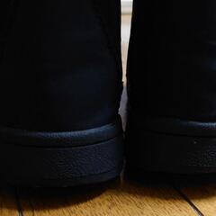 Mountain Warehouse ファー付きブーツ ブラック サイズ21の画像