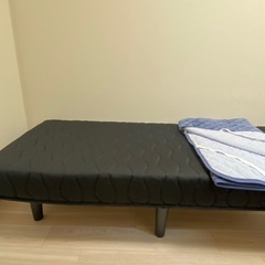 （新生活値下あり）アイリスオーヤマ／脚付きポケットコイルマットレス（セミシングルサイズ）／20,000円相当の画像