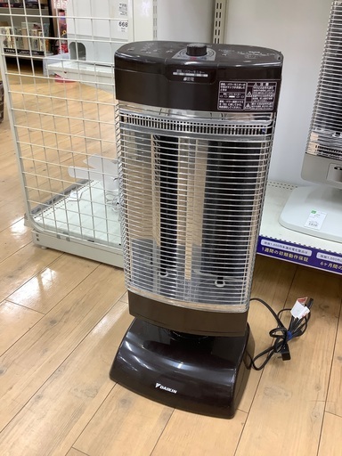 【2017年製】DAIKIN(ダイキン)遠赤外線ヒーターのご紹介です!!