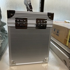 アルミ　ケース　新品未使用の画像