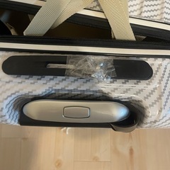 キャリーケースあげますの画像