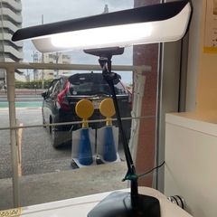 【照明器具】【LEDスタンドライト 無段階調光】クリーニング済み...