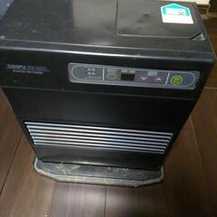 石油ファンヒーター