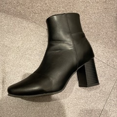 【わりとキレイ】ショートブーツの画像