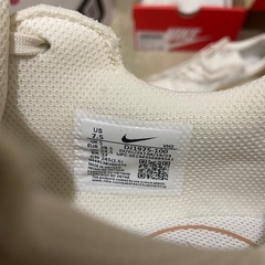 NIKE スニーカー　未使用の画像