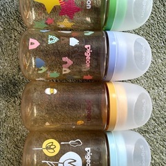 Pigeon プラスチック哺乳瓶 240ml