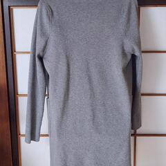 ニットカーディガン　グレーの画像