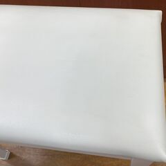 ★ピアノ　CASIO　イス　高さ調整可能の画像