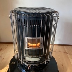 トヨトミ　石油ストーブの画像