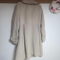 axes femme ベージュ ロングコート Mの画像
