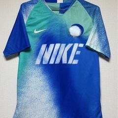 [新品・未使用]ナイキ サッカー Tシャツ