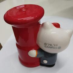 大幅値下げ！ハローキティポスト貯金箱、未使用の画像
