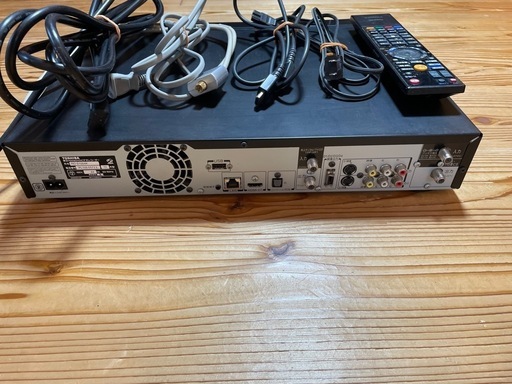 32型液晶テレビ とDVDレコーダーセット
