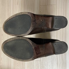 （値段交渉可）A.P.C ロングブーツ／マロン／80,000円相当の画像