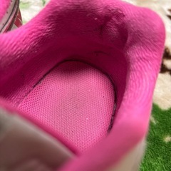 NIKE ピンク　訳あり　22.5の画像