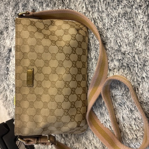 グッチバッグ