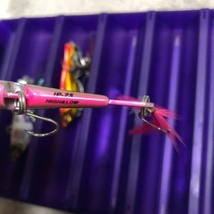 釣り用品 コアマン 、その他40g 30g 16g  ルアー、ジグ  8個  ケース付き    の画像