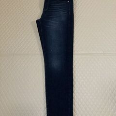 美品 earth music & ecology デニムスキニーパンツＬの画像