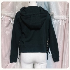 ꒰michellMacaron꒱長袖 レースアップ フードパーカー 黒 トップスの画像