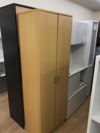 ★ジモティ割あり★扉付き収納　木製　 ブラウン H180×W61×D41　 クリーニング済み KJ8093